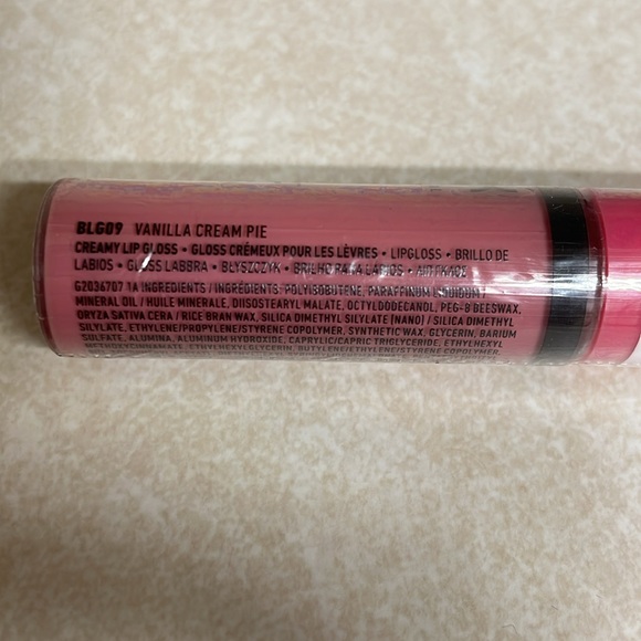 Nyx Vanilla Cream Pie Butter Gloss - Picture 2 of 6